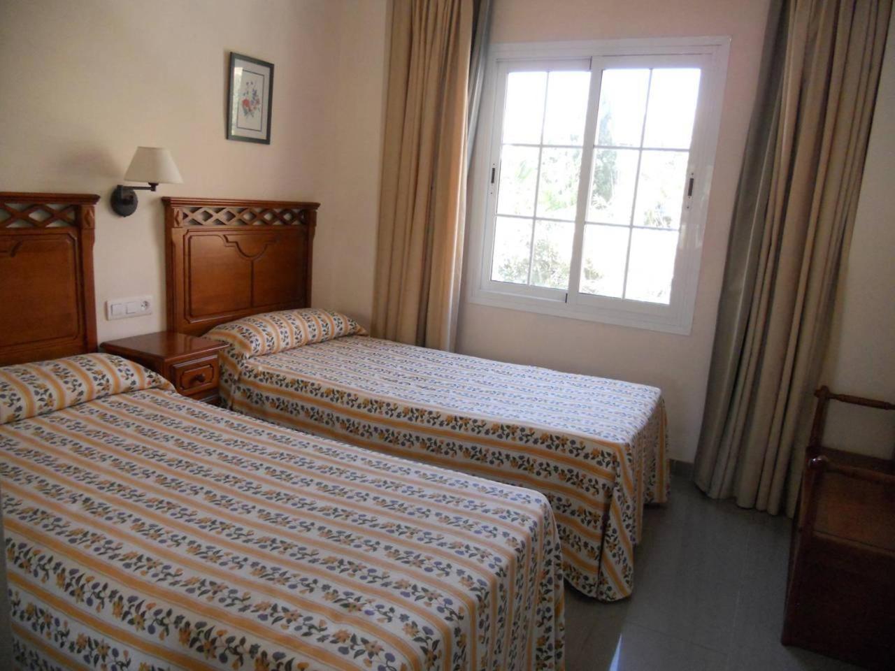 Apartamentos Nerja Bahia Exterior foto